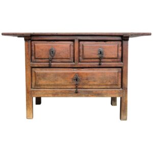 17th Century Spanish Baroque Walnut Table